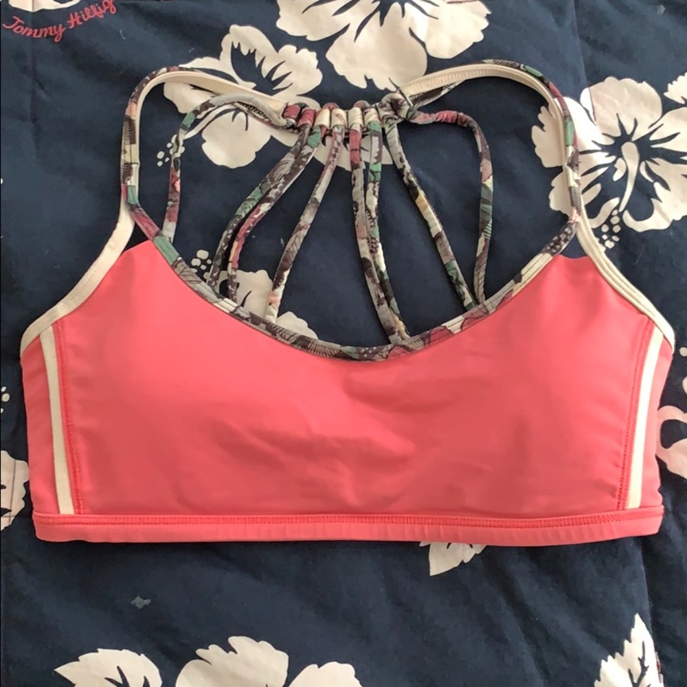 😎SOLD😎Lululemon Sports bra